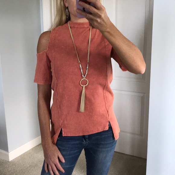 Coral Color Cold Shoulder Top - Picture 2 of 8